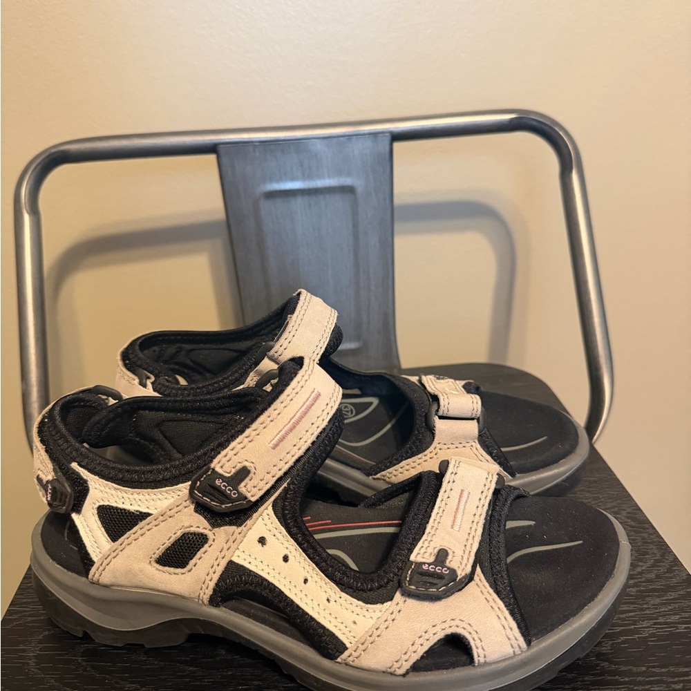 ECCO Offroad Nubuck Sandals Beige EU 37 - Picture 4 of 12